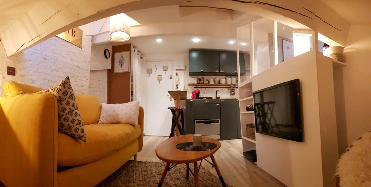 Lovely Studio 1Bdr City Center Studio La Tete Dans Les Etoiles Διαμέρισμα Κάννες Εξωτερικό φωτογραφία